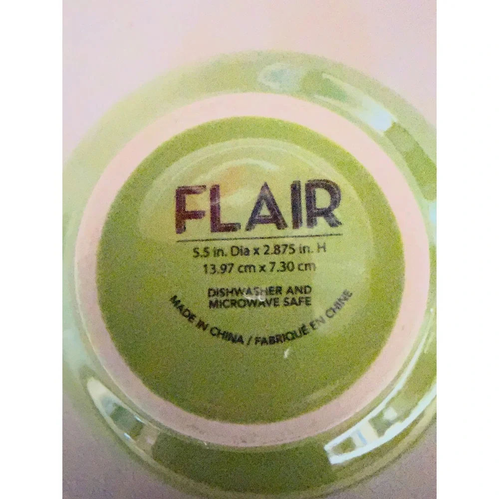Flair ceramic dinnerware